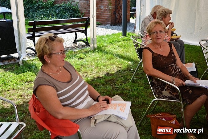 Zdjęcie w galerii na portalu naszraciborz.pl: Narodowe Czytanie na Zamku Piastowskim już za nami  wiadomości z regionu