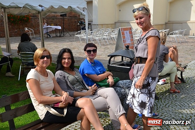 Zdjęcie w galerii na portalu naszraciborz.pl: Narodowe Czytanie na Zamku Piastowskim już za nami  wiadomości z regionu