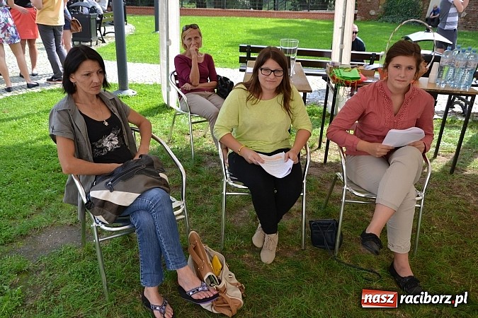 Zdjęcie w galerii na portalu naszraciborz.pl: Narodowe Czytanie na Zamku Piastowskim już za nami  wiadomości z regionu