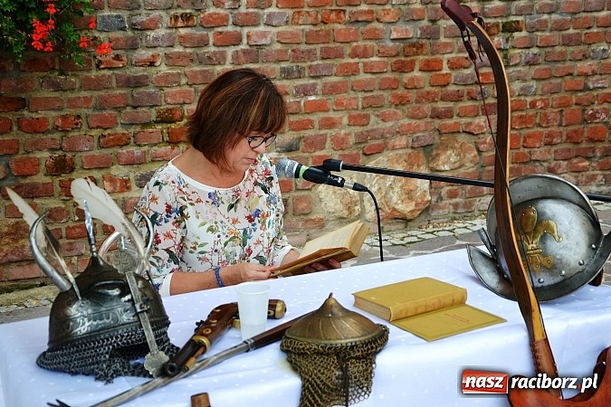 Zdjęcie w galerii na portalu naszraciborz.pl: Narodowe Czytanie na Zamku Piastowskim już za nami  wiadomości z regionu