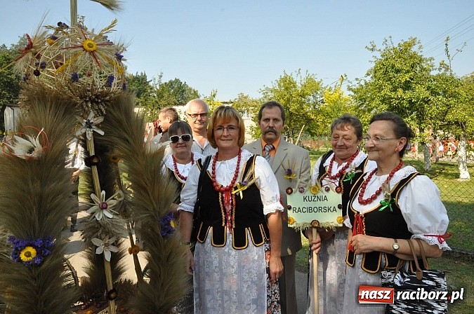 Zdjęcie w galerii na portalu naszraciborz.pl: Jankowice gospodarzem gminnych dożynek Kuźni Raciborskiej - fotorelacja wiadomości z regionu