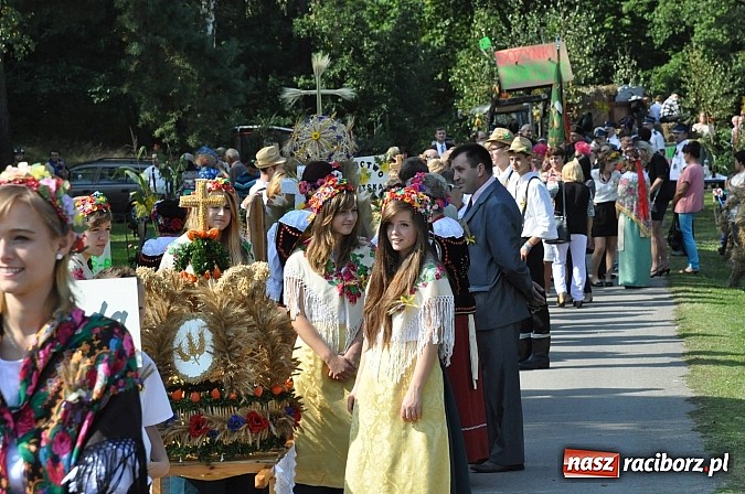 Zdjęcie w galerii na portalu naszraciborz.pl: Jankowice gospodarzem gminnych dożynek Kuźni Raciborskiej - fotorelacja wiadomości z regionu