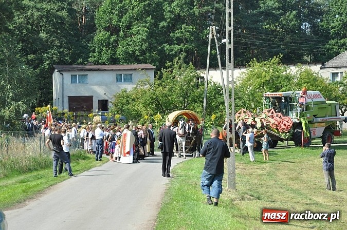 Zdjęcie w galerii na portalu naszraciborz.pl: Jankowice gospodarzem gminnych dożynek Kuźni Raciborskiej - fotorelacja wiadomości z regionu