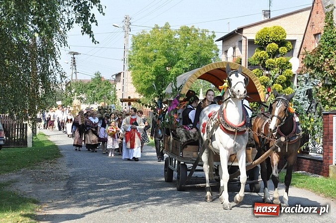 Zdjęcie w galerii na portalu naszraciborz.pl: Jankowice gospodarzem gminnych dożynek Kuźni Raciborskiej - fotorelacja wiadomości z regionu