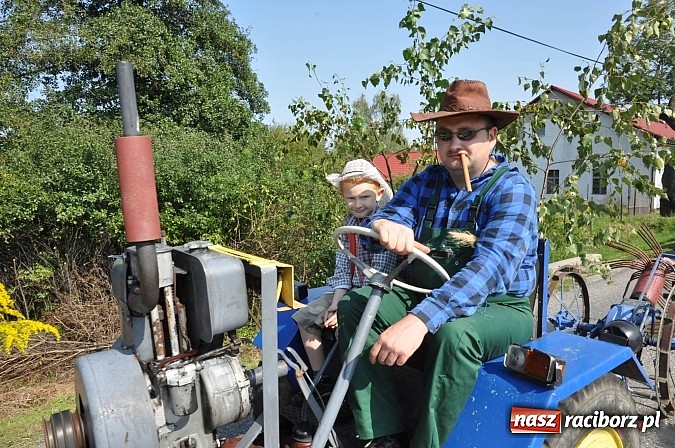 Zdjęcie w galerii na portalu naszraciborz.pl: Jankowice gospodarzem gminnych dożynek Kuźni Raciborskiej - fotorelacja wiadomości z regionu