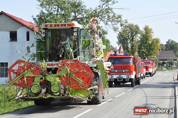 Zdjęcie w galerii na portalu naszraciborz.pl: Jankowice gospodarzem gminnych dożynek Kuźni Raciborskiej - fotorelacja wiadomości z regionu