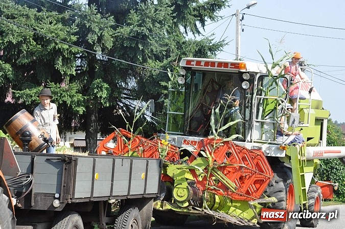 Zdjęcie w galerii na portalu naszraciborz.pl: Jankowice gospodarzem gminnych dożynek Kuźni Raciborskiej - fotorelacja wiadomości z regionu