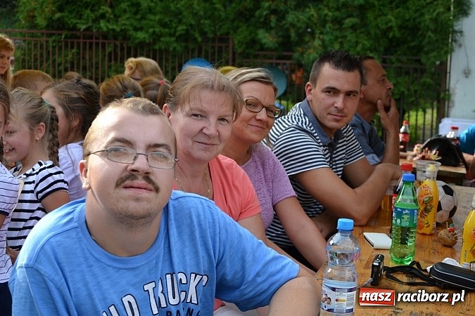Zdjęcie w galerii na portalu naszraciborz.pl: Czy słońce czy deszcz w Bolesławiu jest Kartoffelfest wiadomości z regionu