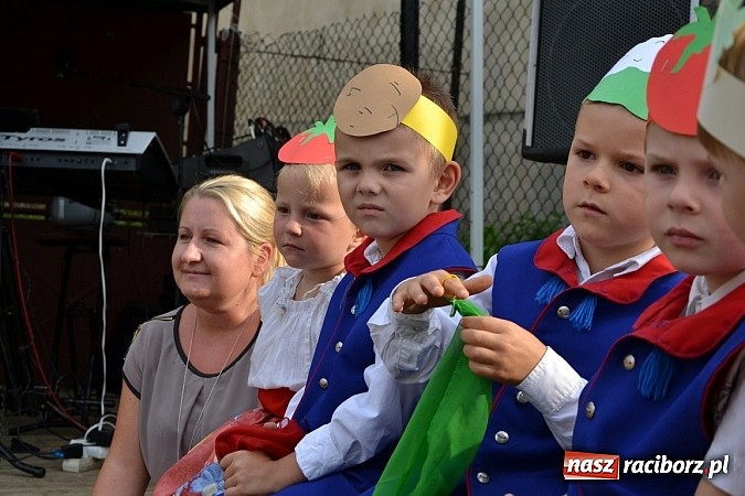 Zdjęcie w galerii na portalu naszraciborz.pl: Czy słońce czy deszcz w Bolesławiu jest Kartoffelfest wiadomości z regionu