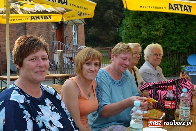 Zdjęcie w galerii na portalu naszraciborz.pl: Czy słońce czy deszcz w Bolesławiu jest Kartoffelfest wiadomości z regionu