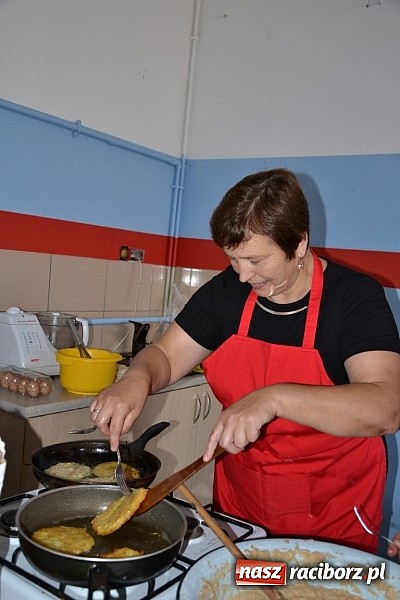 Zdjęcie w galerii na portalu naszraciborz.pl: Czy słońce czy deszcz w Bolesławiu jest Kartoffelfest wiadomości z regionu