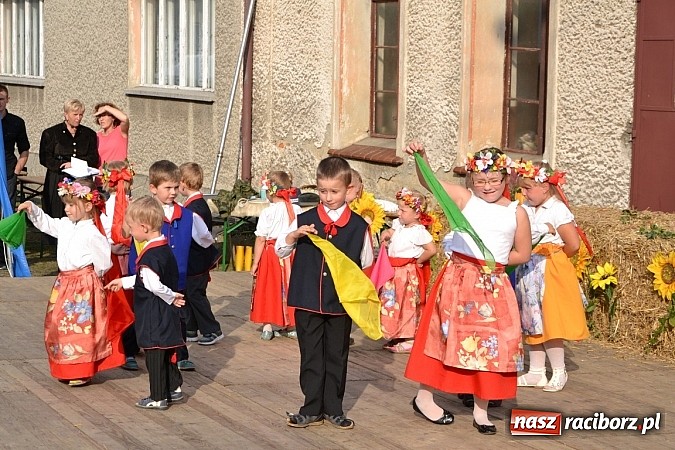 Zdjęcie w galerii na portalu naszraciborz.pl: Czy słońce czy deszcz w Bolesławiu jest Kartoffelfest wiadomości z regionu