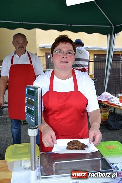 Zdjęcie w galerii na portalu naszraciborz.pl: Czy słońce czy deszcz w Bolesławiu jest Kartoffelfest wiadomości z regionu