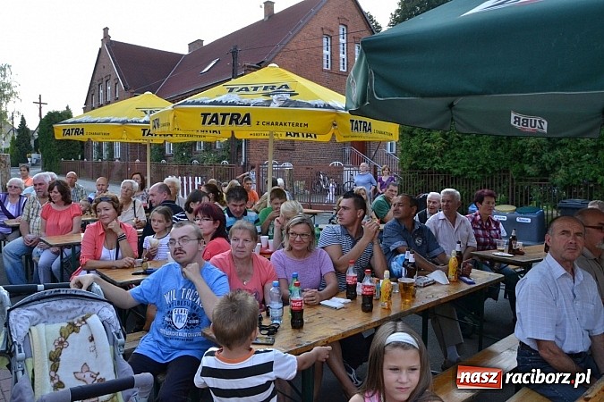 Zdjęcie w galerii na portalu naszraciborz.pl: Czy słońce czy deszcz w Bolesławiu jest Kartoffelfest wiadomości z regionu