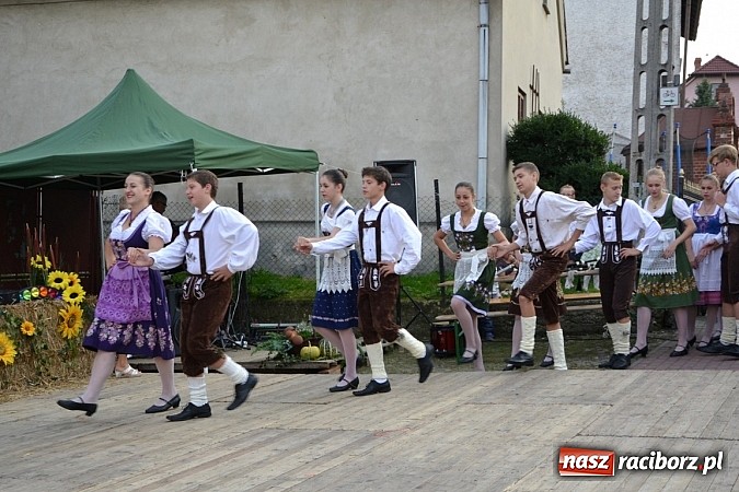 Zdjęcie w galerii na portalu naszraciborz.pl: Czy słońce czy deszcz w Bolesławiu jest Kartoffelfest wiadomości z regionu