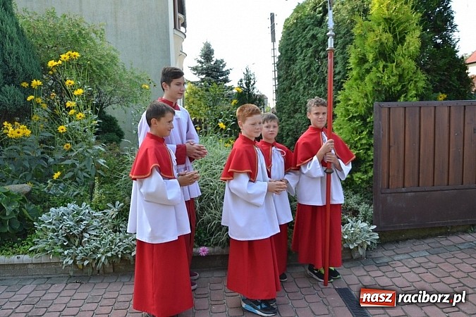 Zdjęcie w galerii na portalu naszraciborz.pl: Tworków pięknie ustrojony na dożynki wiadomości z regionu