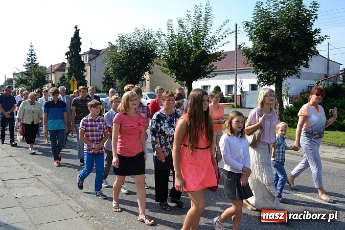 Zdjęcie w galerii na portalu naszraciborz.pl: Tworków pięknie ustrojony na dożynki wiadomości z regionu