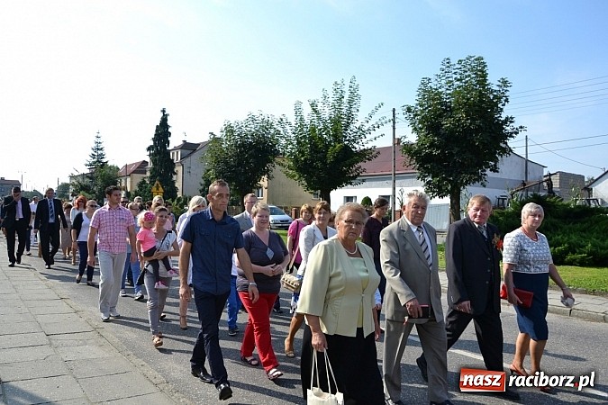 Zdjęcie w galerii na portalu naszraciborz.pl: Tworków pięknie ustrojony na dożynki wiadomości z regionu