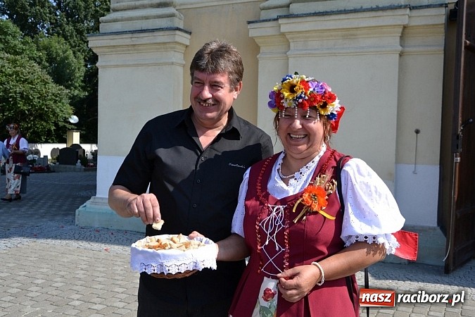 Zdjęcie w galerii na portalu naszraciborz.pl: Tworków pięknie ustrojony na dożynki wiadomości z regionu