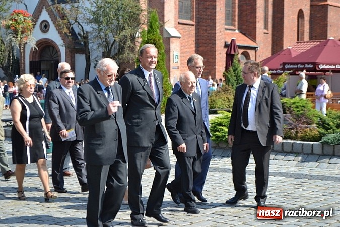 Zdjęcie w galerii na portalu naszraciborz.pl: Książę raciborski Wiktor V udzielił wywiadu specjalnie dla Naszego Raciborza!  wiadomości z regionu