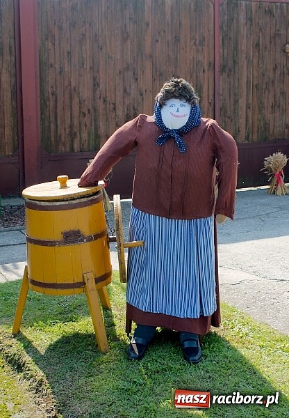 Zdjęcie w galerii na portalu naszraciborz.pl: Boże, z Twoich rąk żyjemy. Dożynki w Cyprzanowie wiadomości z regionu