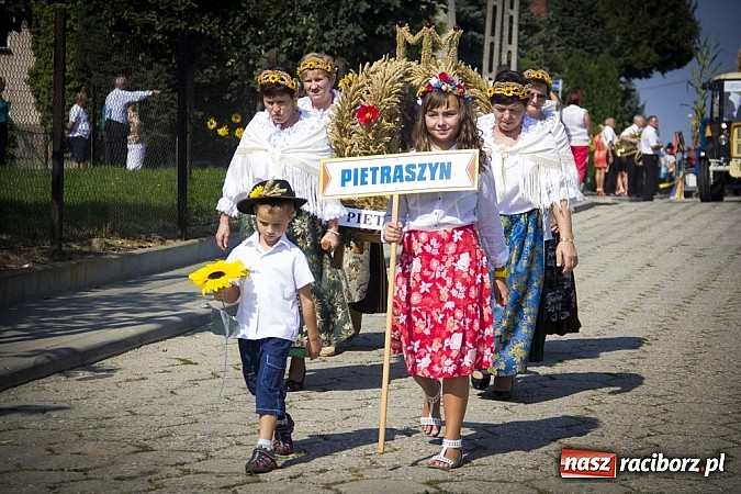 Zdjęcie w galerii na portalu naszraciborz.pl: W Borucinie gmina Krzanowice podziękowała za plony wiadomości z regionu