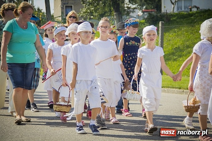 Zdjęcie w galerii na portalu naszraciborz.pl: W Borucinie gmina Krzanowice podziękowała za plony wiadomości z regionu