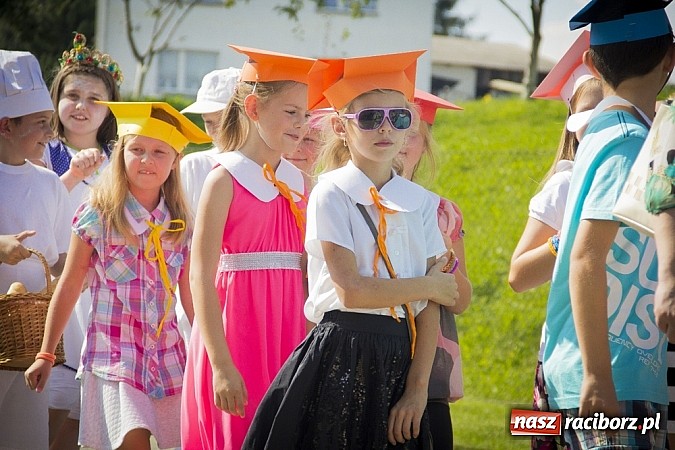 Zdjęcie w galerii na portalu naszraciborz.pl: W Borucinie gmina Krzanowice podziękowała za plony wiadomości z regionu