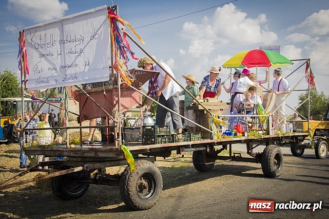Zdjęcie w galerii na portalu naszraciborz.pl: W Borucinie gmina Krzanowice podziękowała za plony wiadomości z regionu