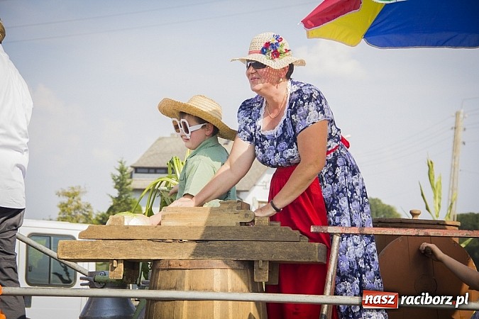 Zdjęcie w galerii na portalu naszraciborz.pl: W Borucinie gmina Krzanowice podziękowała za plony wiadomości z regionu
