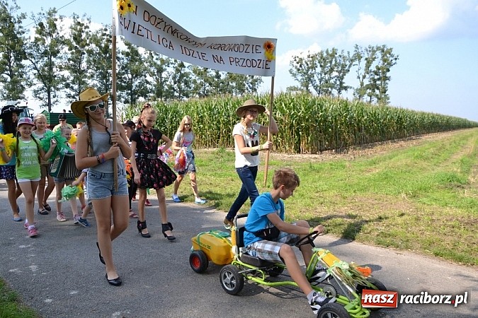 Zdjęcie w galerii na portalu naszraciborz.pl: Rudyszwałd dziękował dziś za plony wiadomości z regionu