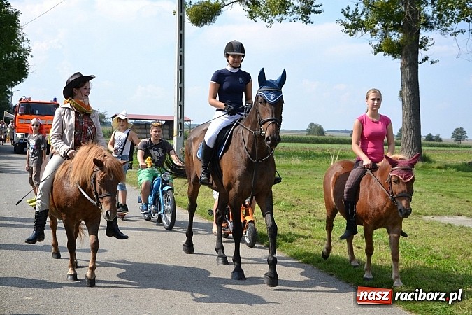Zdjęcie w galerii na portalu naszraciborz.pl: Rudyszwałd dziękował dziś za plony wiadomości z regionu