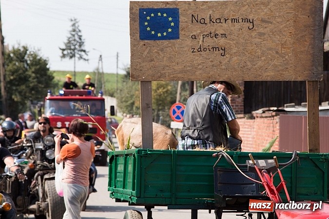 Zdjęcie w galerii na portalu naszraciborz.pl: Trudne żniwa, piękne dożynki. Gmina Rudnik świętowała w Gamowie wiadomości z regionu