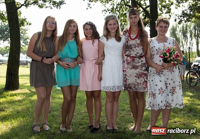 Zdjęcie w galerii na portalu naszraciborz.pl: Trudne żniwa, piękne dożynki. Gmina Rudnik świętowała w Gamowie wiadomości z regionu