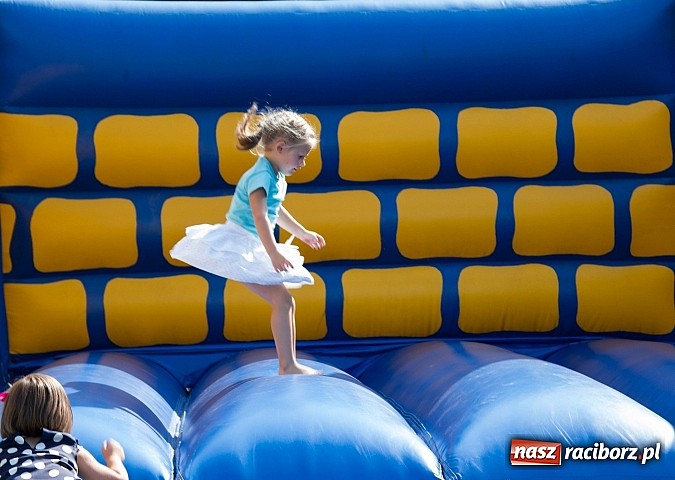 Zdjęcie w galerii na portalu naszraciborz.pl: Trudne żniwa, piękne dożynki. Gmina Rudnik świętowała w Gamowie wiadomości z regionu