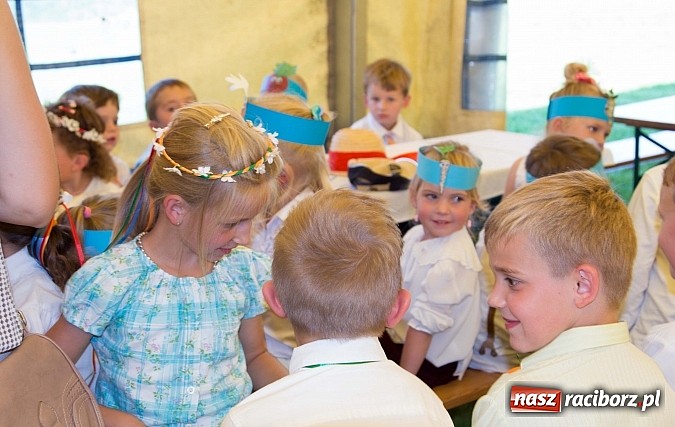 Zdjęcie w galerii na portalu naszraciborz.pl: Trudne żniwa, piękne dożynki. Gmina Rudnik świętowała w Gamowie wiadomości z regionu