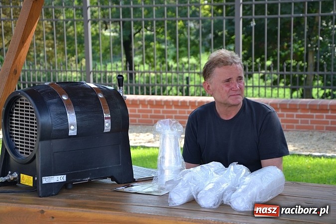 Zdjęcie w galerii na portalu naszraciborz.pl: Niedzielne popołudnie na raciborskim zamku wiadomości z regionu