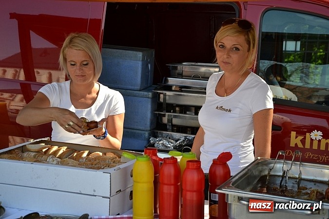 Zdjęcie w galerii na portalu naszraciborz.pl: Niedzielne popołudnie na raciborskim zamku wiadomości z regionu