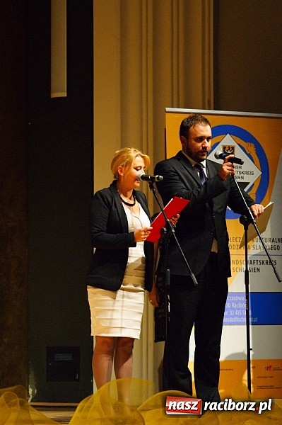 Zdjęcie w galerii na portalu naszraciborz.pl: Muzyka klasyczna w RCK na 20-lecie pomnika Josepha von Eichendorffa wiadomości z regionu