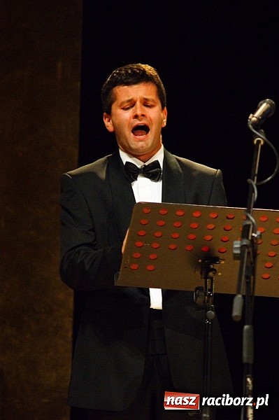 Zdjęcie w galerii na portalu naszraciborz.pl: Muzyka klasyczna w RCK na 20-lecie pomnika Josepha von Eichendorffa wiadomości z regionu