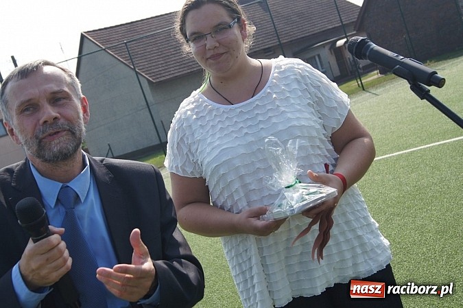 Zdjęcie w galerii na portalu naszraciborz.pl: Z wąsami Skrzetuskiego na Narodowym Czytaniu w Nędzy wiadomości z regionu