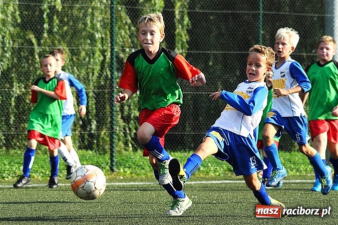 Zdjęcie w galerii na portalu naszraciborz.pl: Trzy gole Unii w meczu z Krzyżanowicami wiadomości z regionu