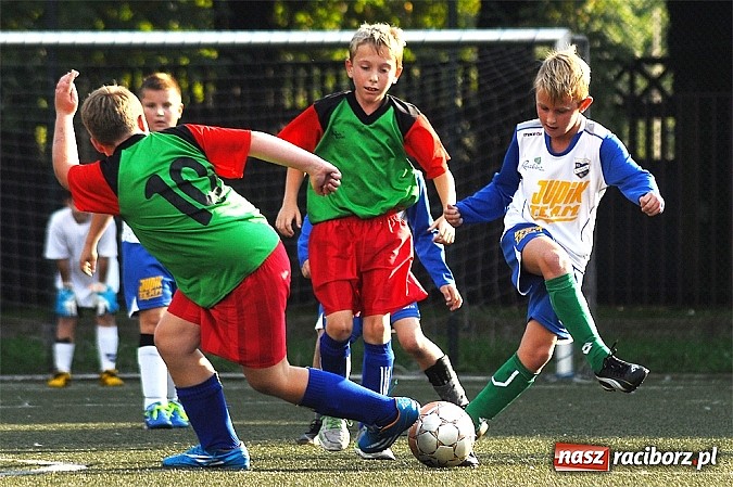 Zdjęcie w galerii na portalu naszraciborz.pl: Trzy gole Unii w meczu z Krzyżanowicami wiadomości z regionu