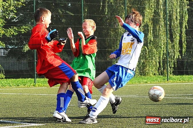 Zdjęcie w galerii na portalu naszraciborz.pl: Trzy gole Unii w meczu z Krzyżanowicami wiadomości z regionu