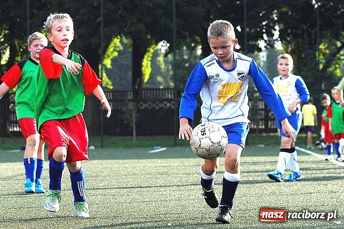 Zdjęcie w galerii na portalu naszraciborz.pl: Trzy gole Unii w meczu z Krzyżanowicami wiadomości z regionu