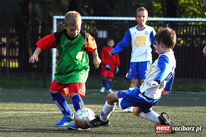 Zdjęcie w galerii na portalu naszraciborz.pl: Trzy gole Unii w meczu z Krzyżanowicami wiadomości z regionu