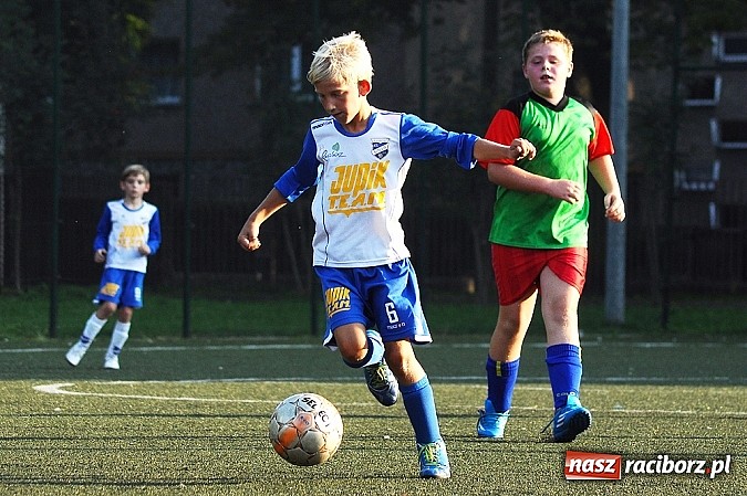 Zdjęcie w galerii na portalu naszraciborz.pl: Trzy gole Unii w meczu z Krzyżanowicami wiadomości z regionu