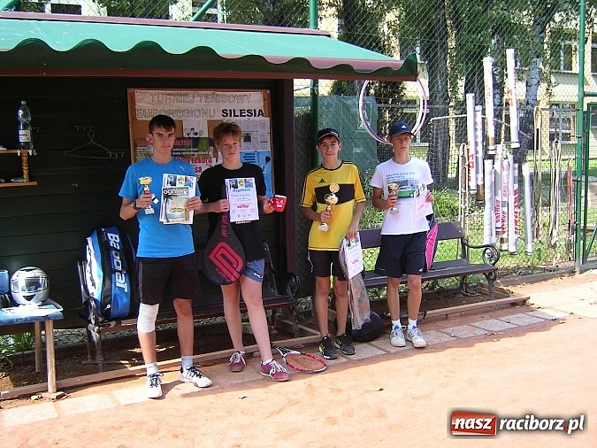 Zdjęcie w galerii na portalu naszraciborz.pl: 18-letni tenisiści rywalizowali na korcie wiadomości z regionu