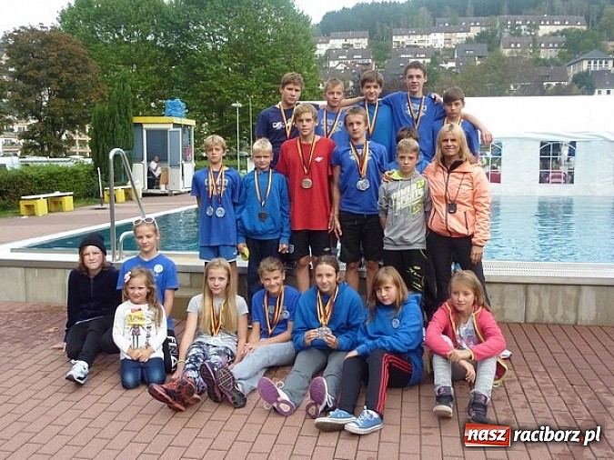 Zdjęcie w galerii na portalu naszraciborz.pl: Pływanie. 123 medale pływaków Victorii  wiadomości z regionu