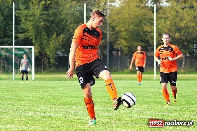 Zdjęcie w galerii na portalu naszraciborz.pl: Jedenaście goli przy Łąkowej. Rafako pokonane przez Górnika wiadomości z regionu